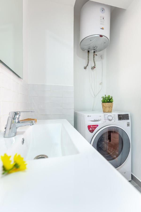 Apartamento Luminoso Y Acogedor En Sevilla. A/C. Dış mekan fotoğraf