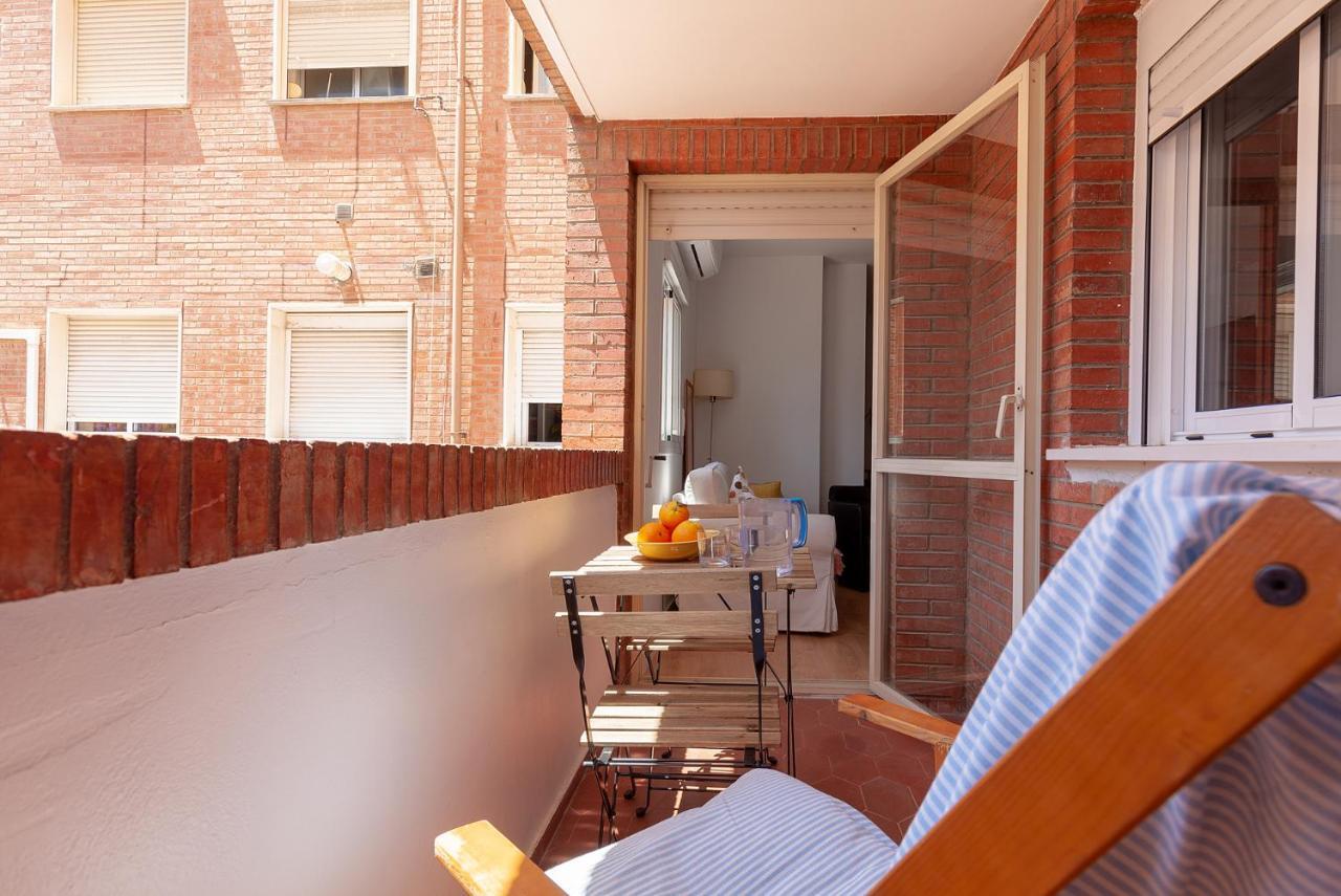 Apartamento Luminoso Y Acogedor En Sevilla. A/C. Dış mekan fotoğraf